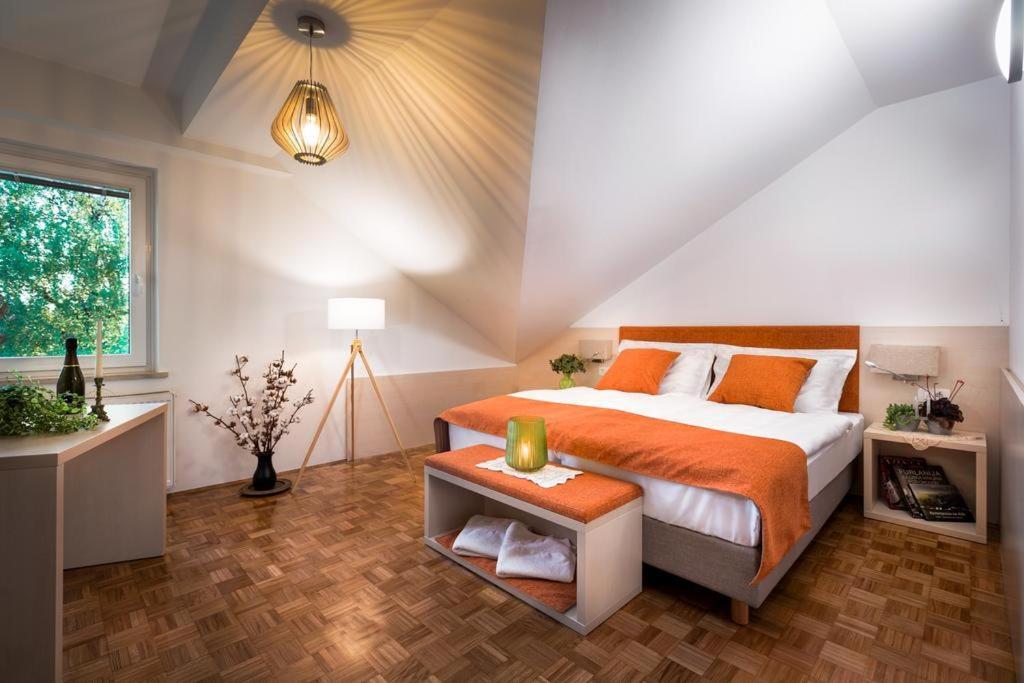 Hotel Gostilna Vovko Novo Mesto Exterior foto