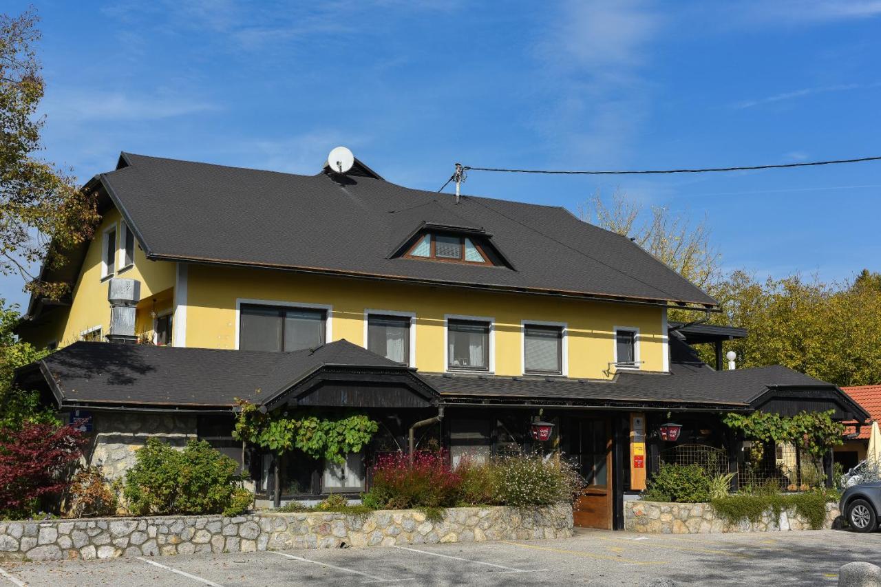 Hotel Gostilna Vovko Novo Mesto Exterior foto